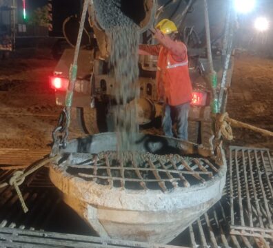 Concrete pouring start slurry panel 8